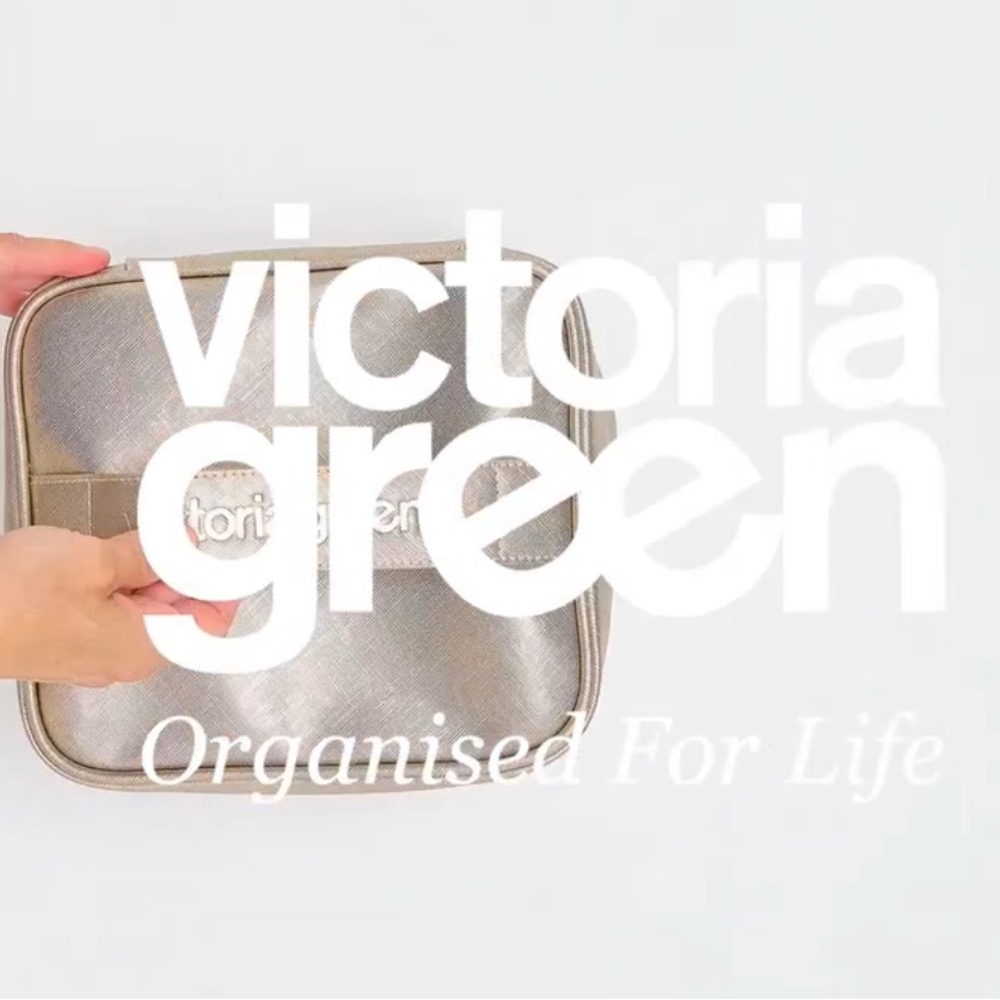 Victoria Green “Reese” Folding Vanity Case